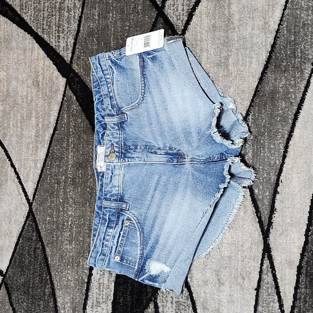 FREE PEOPLE FELTON HIGH-WAISTED DISTRESSED RAW-EDGE ZIP-FLY DENIM JEAN SHORT-NWT